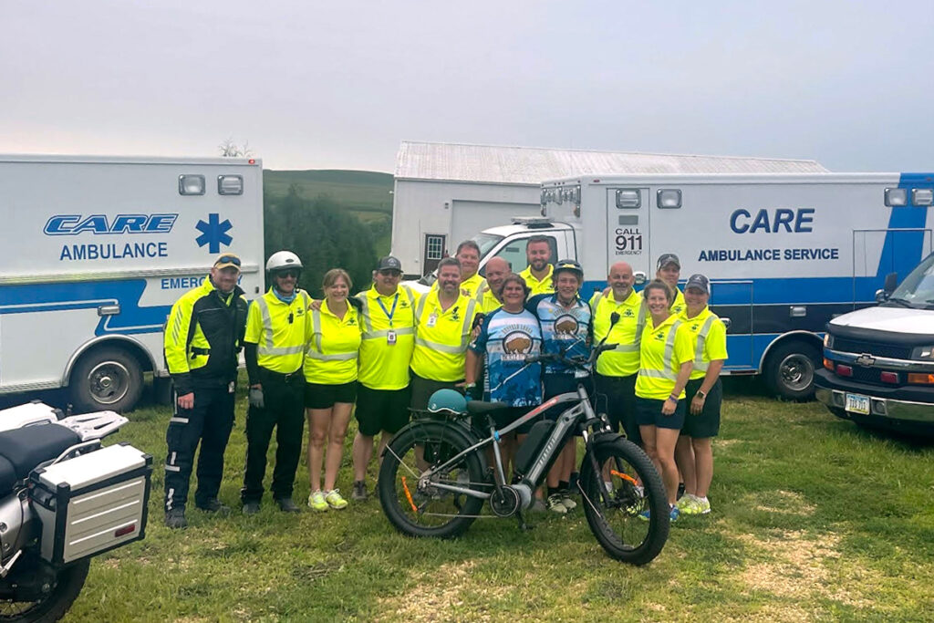 A equipe de Ambulância de Cuidados forneceu assistência médica aos pilotos durante mais de 30 ragus. Crédito: Cortesia de Bob Libby