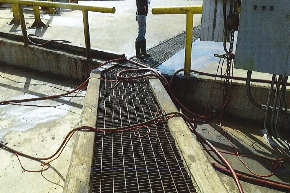 Os inspetores da OSHA multaram os cabos de extensão da McBride na instalação que criou um risco de disparo. Crédito: OSHA