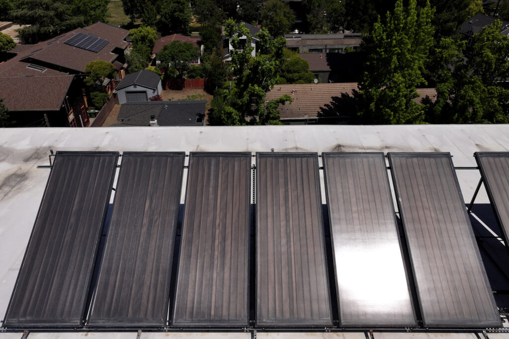 Solar panels are seen on the roof of a home on June 3 in San Anselmo, Calif. Credit: Justin Sullivan/Getty Images