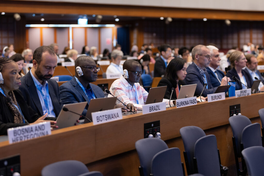 Representatives from countries around the world gather for the 64th session of the Intergovernmental Panel on Climate Change in Bangkok on March 26. Credit: IPCC