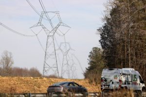 Existing transmission lines run through Goochland and Louisa counties. The support structures are similar to those that would be used for Valley Link. Credit: Charles Paullin/Inside Climate News