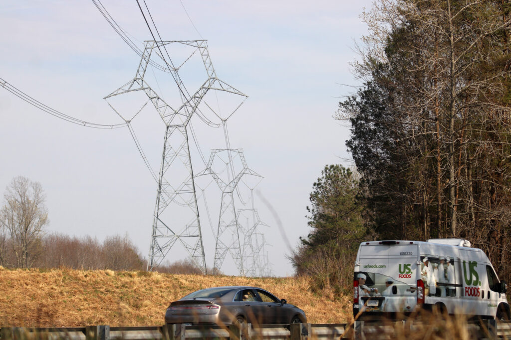 Existing transmission lines run through Goochland and Louisa counties. The support structures are similar to those that would be used for Valley Link. Credit: Charles Paullin/Inside Climate News