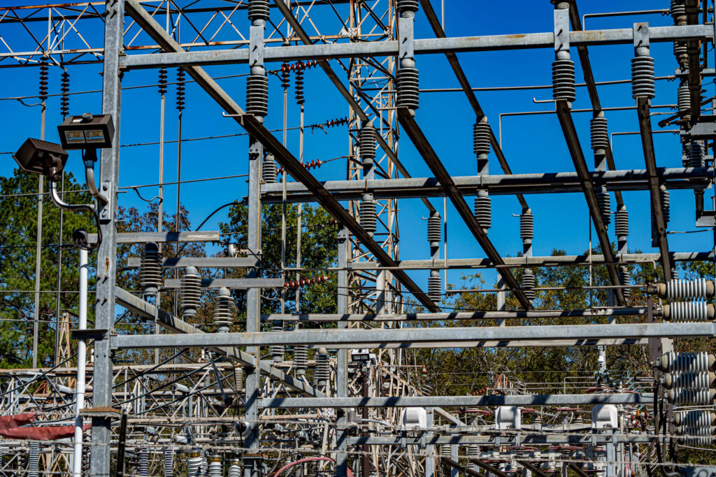Uma subestação de energia fora de Birmingham, Alabama. Crédito: Lee Hedgepeth/Naturlink