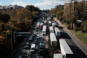 Cars and trucks move along the Cross Bronx Expressway, a notorious stretch of highway in New York City that is often choked with traffic. Credit: Spencer Platt/Getty Images