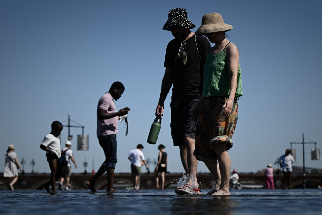 Temperaturas extremas mais uma vez são mortais na Europa e nos EUA
