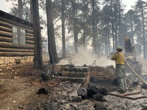 Incêndios alimentados pelo clima colocam em risco os locais naturais e culturais da América