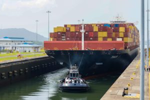 Uma forte seca está sobrecarregando o Canal do Panamá. O aquecimento global poderia piorar a situação?